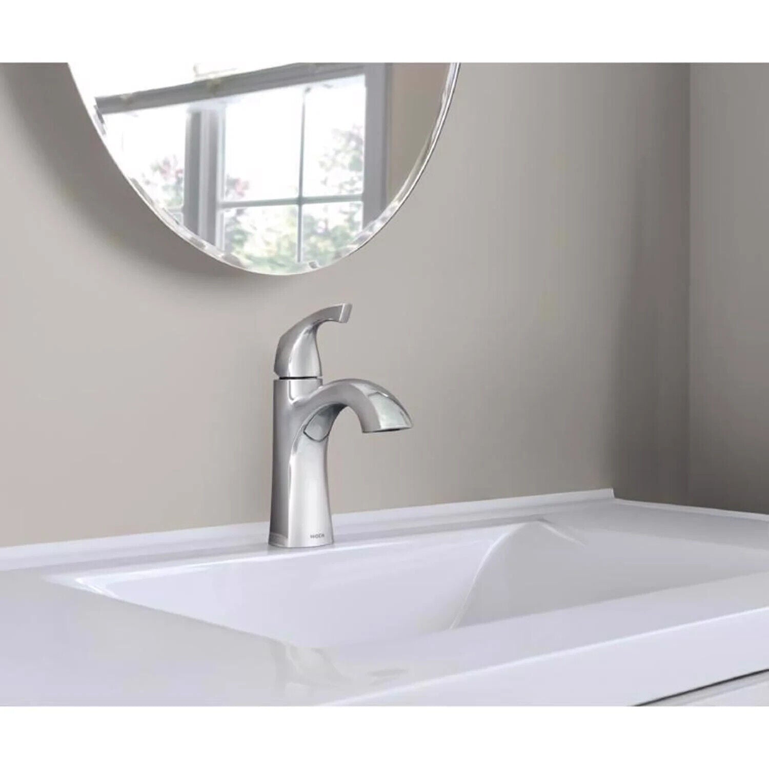 Moen Lindor 84505 Chrome Single Hole 1-Handle WaterSense Bathroom Sink Faucet with Drain and Deck Plate