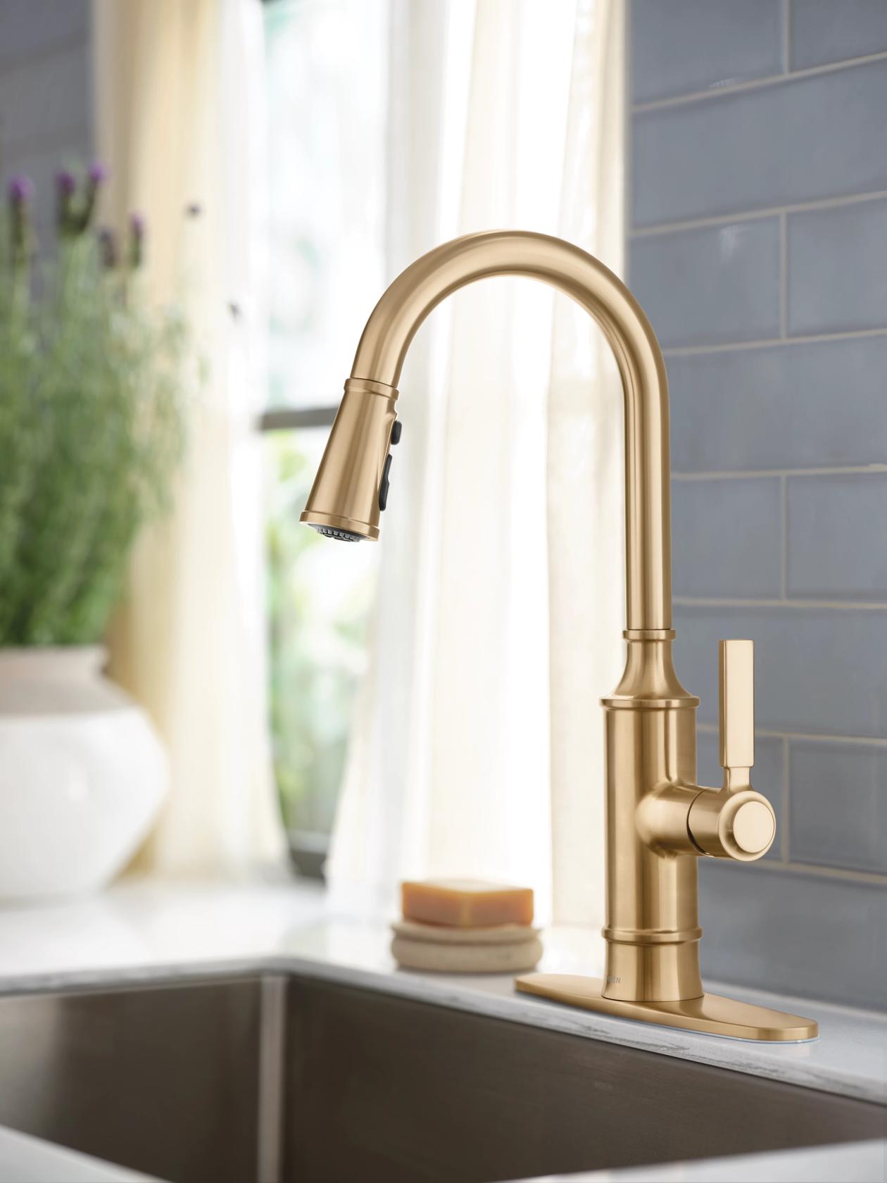 MOEN Gilden 87679BZG Single Handle Pull-Down Sprayer Kitchen Faucet with Reflex and Power Boost in Bronzed Gold