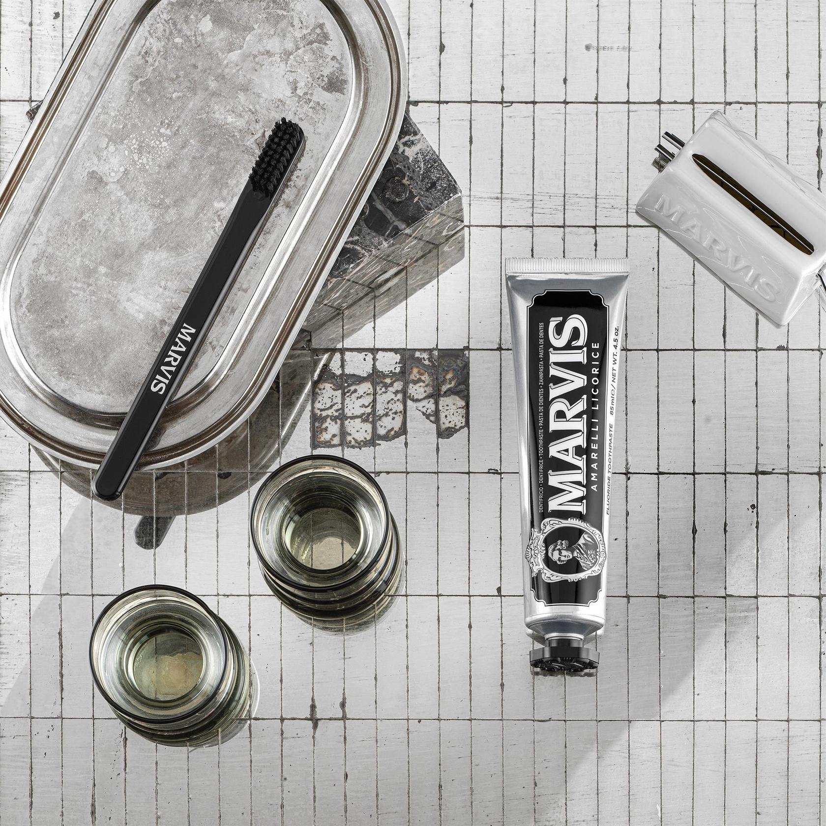 Marvis Toothpaste Whitening Mint, Licorice, Sinuous Lily, Vegan Cruelty-Free 85 ml