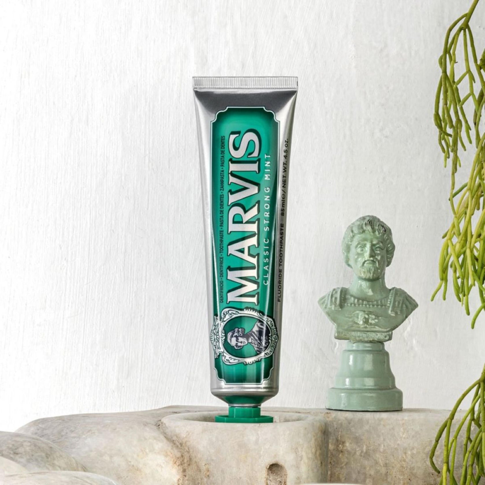 Marvis Toothpaste Whitening Mint, Licorice, Sinuous Lily, Vegan Cruelty-Free 85 ml
