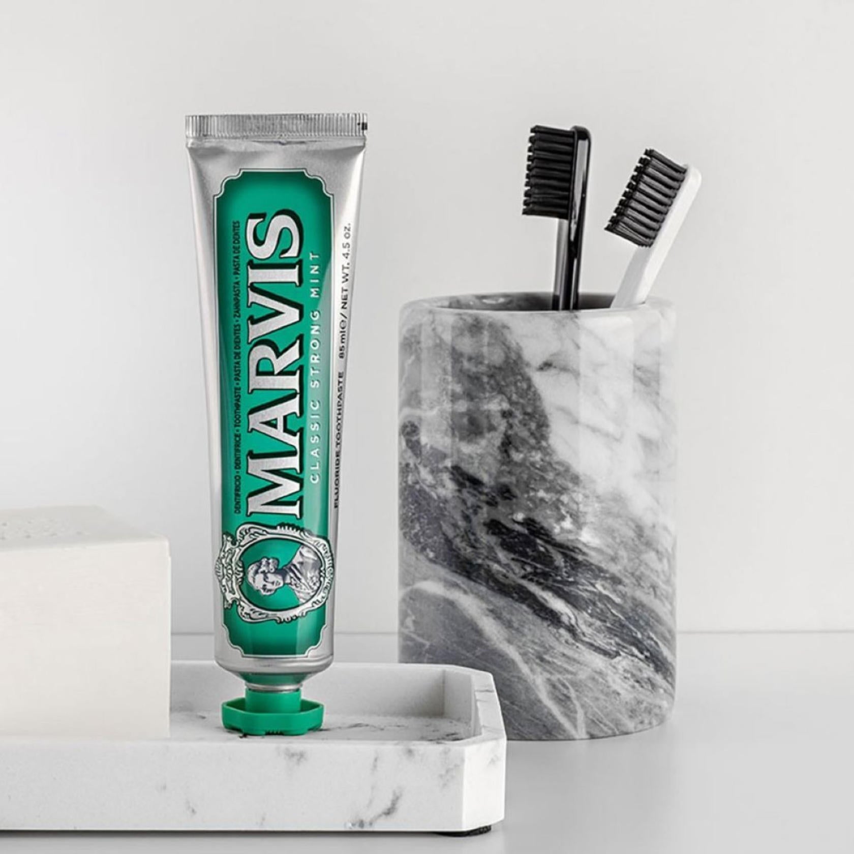 Marvis Toothpaste Whitening Mint, Licorice, Sinuous Lily, Vegan Cruelty-Free 85 ml