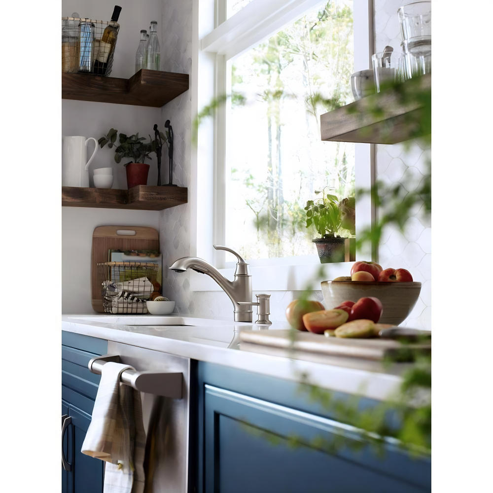 MOEN Marietta 87601SRS Single-Handle Pull-Out Sprayer Kitchen Faucet in Spot Resist Stainless
