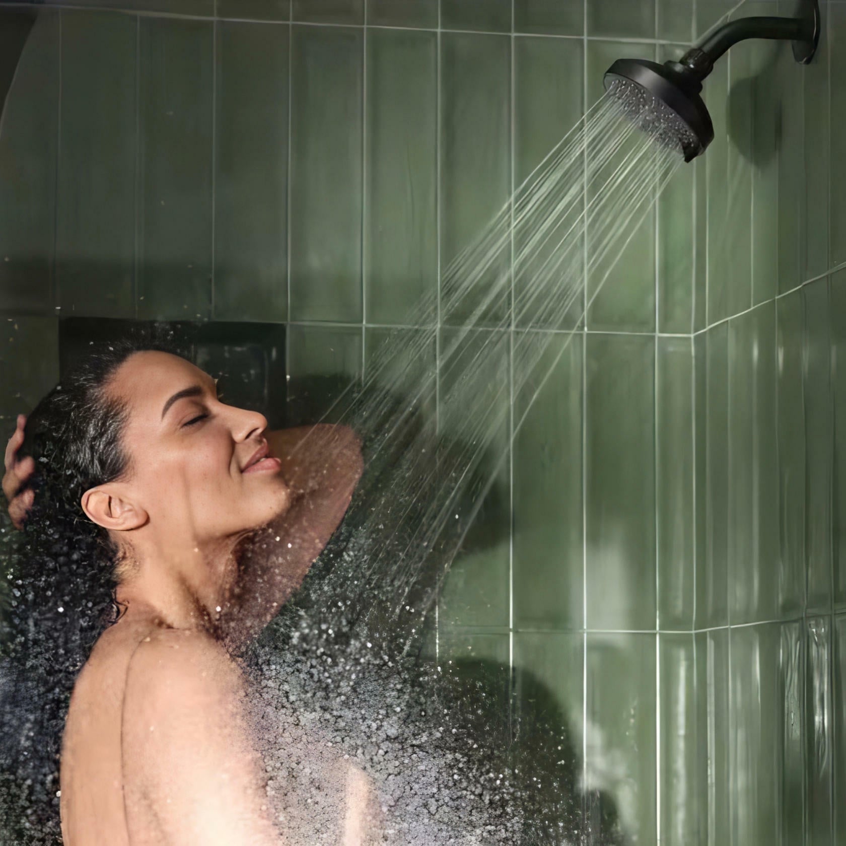 MOEN Findlay 82518BL Single-Handle 6-Spray Tub and Shower Faucet in Matte Black (Valve Included)