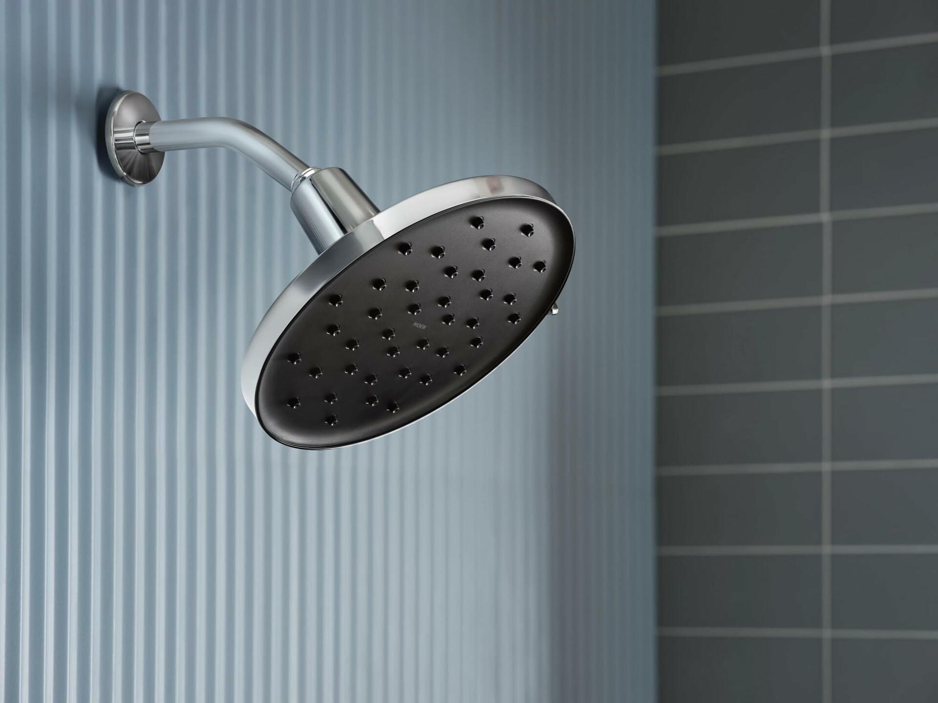 MOEN Verso 220R3 Adjustable 9" Diameter Spray Head Rainshower in Chrome