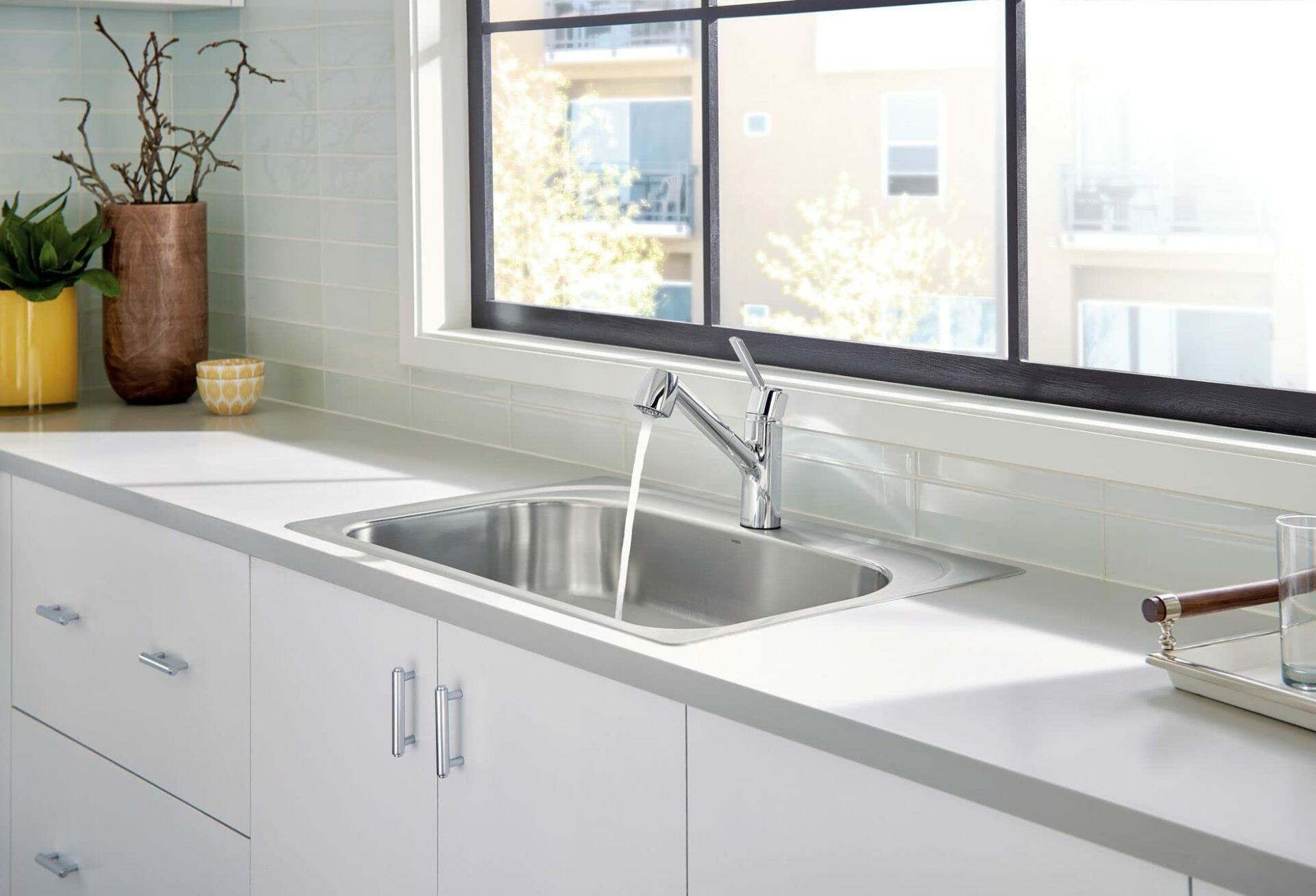 MOEN Method 7585C One-Handle Pullout Modern Kitchen Faucet with Power Clean in Chrome