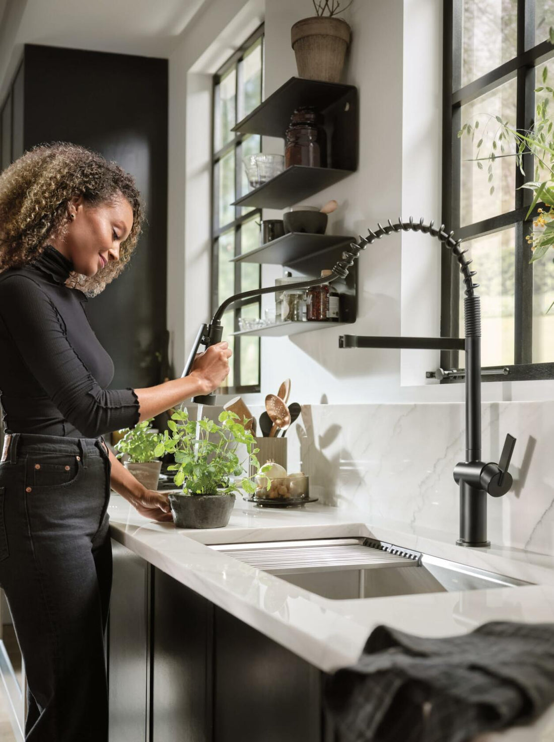 MOEN CIA 7822BL Pre-Rinse Spring Kitchen Faucet with PowerBoost Pro in Matte Black