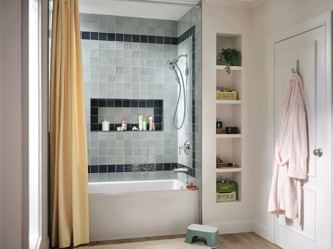 MOEN 230H2EP Handheld Eco-Performance and Magnetic Docking Shower System in Chrome