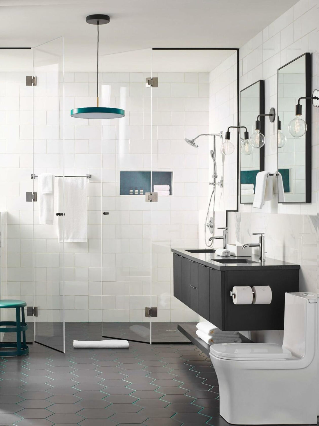 MOEN T2902NH One-handle Bathtub and shower Faucet in Chrome (Valve Required)