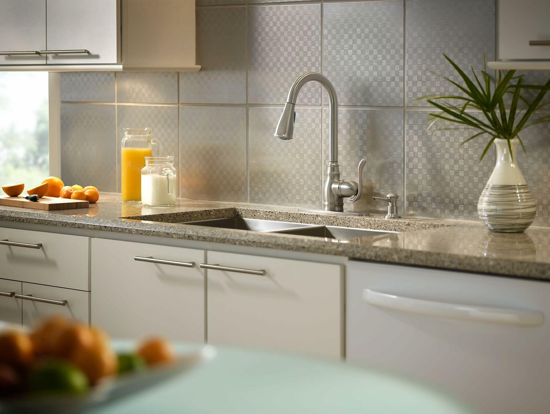 MOEN Anabelle CA87003SRS Single Handle Kitchen Faucet with Reflex in Spot Resist Stainless - Like New