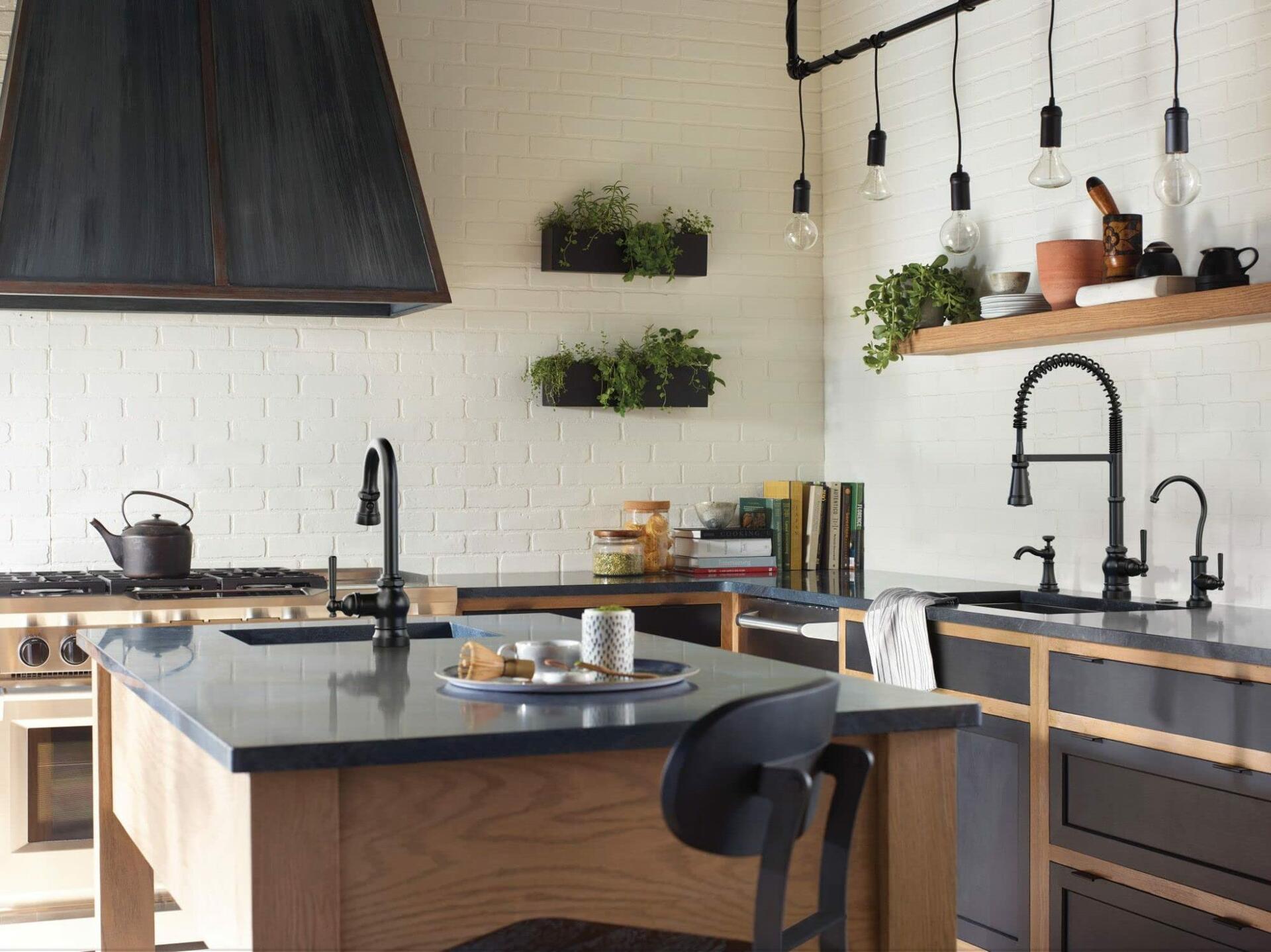 MOEN Sip S5540BL Single Handle Cold Water Kitchen Beverage Dispenser Faucet in Matte Black - Like New