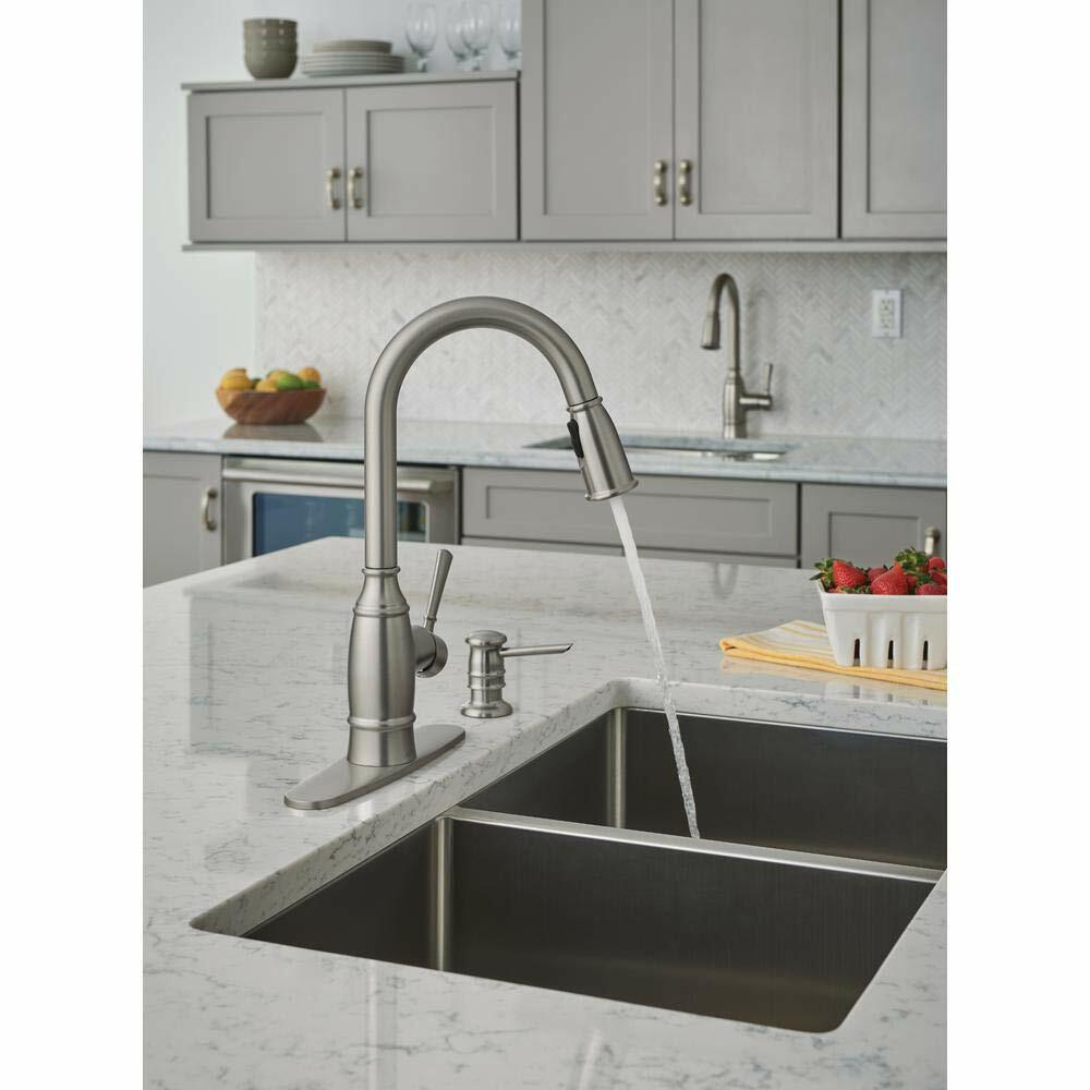 MOEN Noell 87791SRS One-Handle Pull-Down Kitchen Faucet with Soap Dispenser in Spot Resist Stainless - Like New