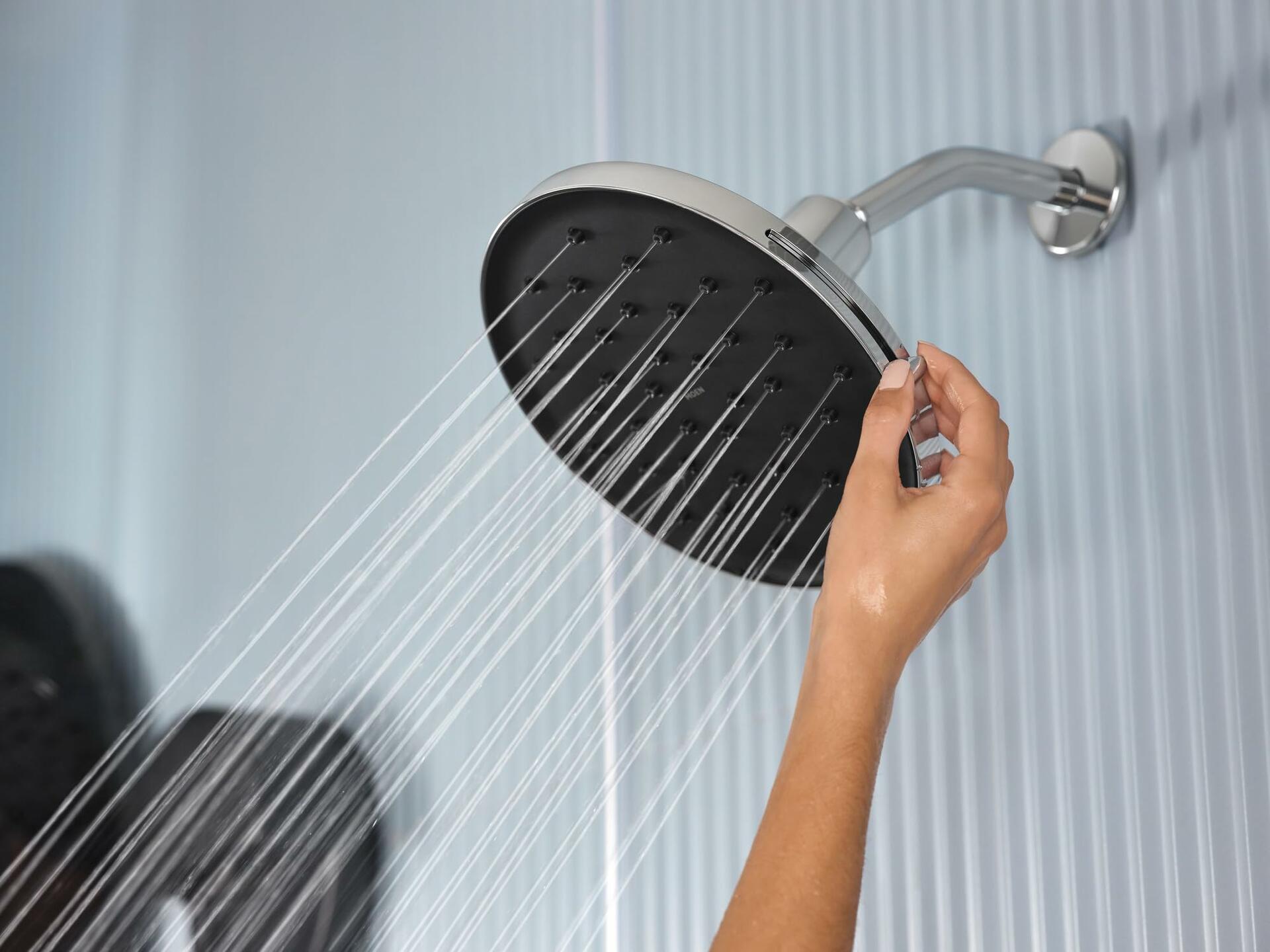 Moen Verso Chrome Adjustable 9" Diameter Eco-Performance 1.75gpm Spray Head Rainshower, 220R3EP