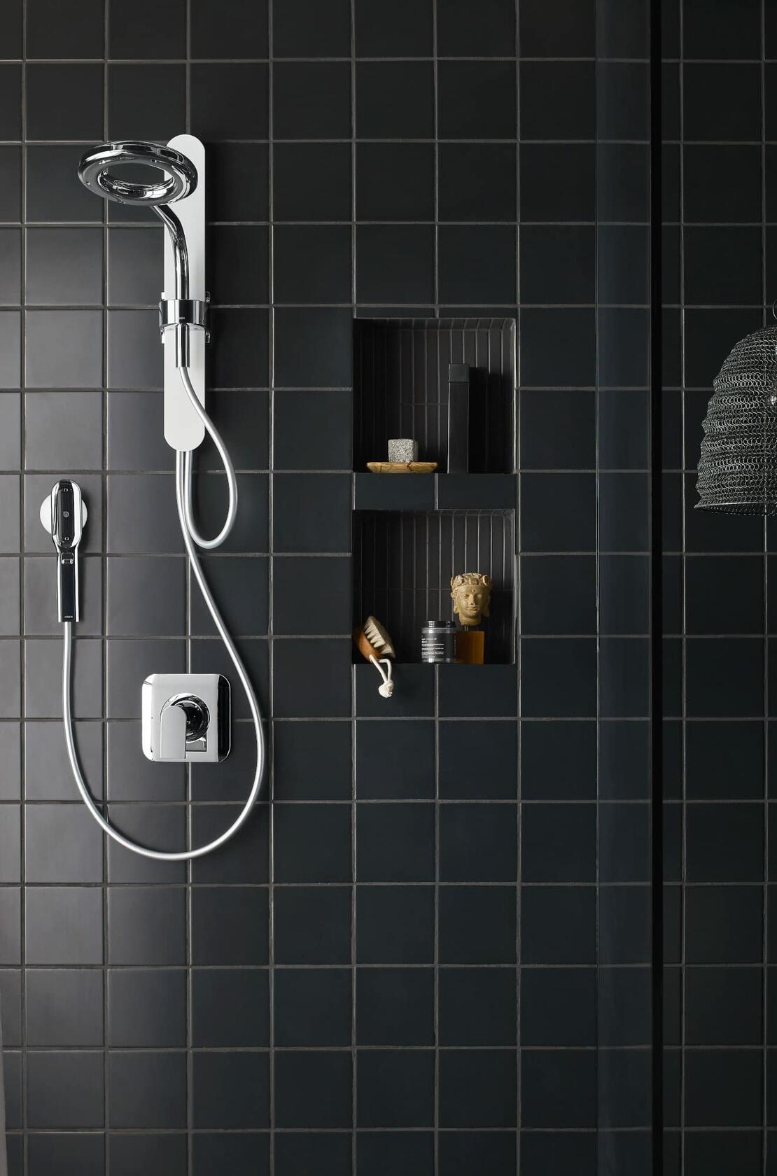 MOEN Spa N207C0SRN Shower including Rainshower, Handshower and Magnetic Dock in Spot Resist Brushed Nickel