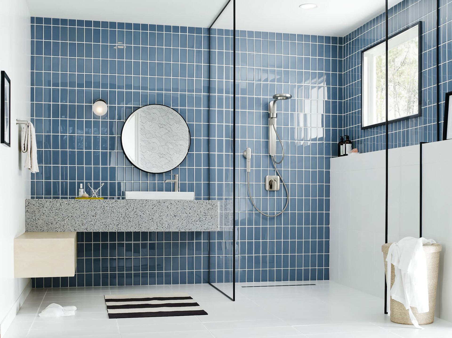 MOEN Spa N207C0SRN Shower including Rainshower, Handshower and Magnetic Dock in Spot Resist Brushed Nickel