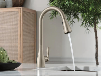 MOEN Georgene 87912SRS Single Handle Deck Mount Pull-Down Handle/Lever Kitchen Faucet in Spot Resist Stainless