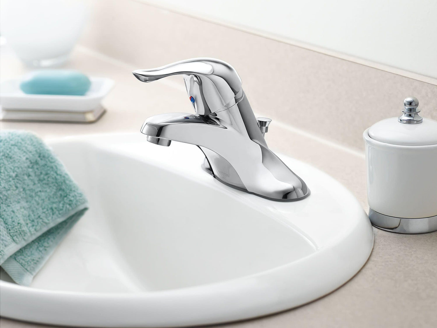 MOEN Chateau L4601 4-Inch Centerset Single Handle Bathroom Faucet in Chrome
