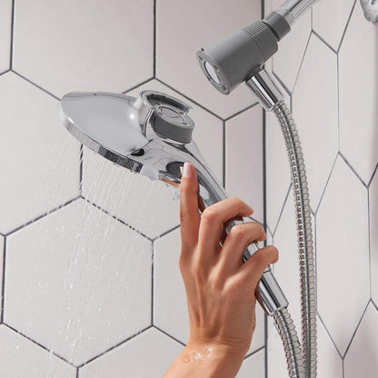 Moen Attract with MAGNETIX 6-Spray Single Wall Mount 5.5 in. Handheld Adjustable Shower Head