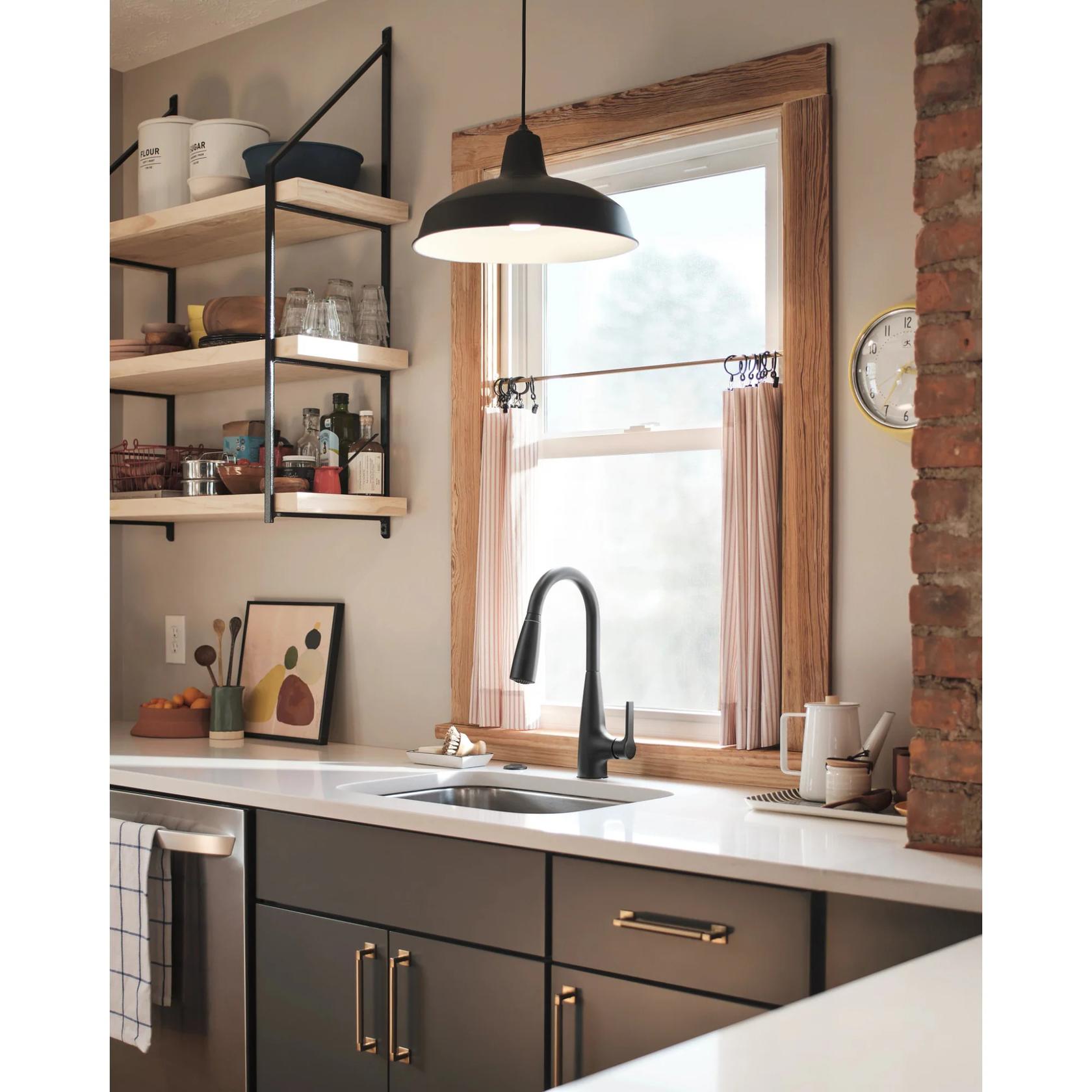 MOEN Haelyn 87627EIBL Pull Down Sprayer Kitchen Faucet ColorCue with 360 Degree Spout Swivel and Power Boost in Matte Black