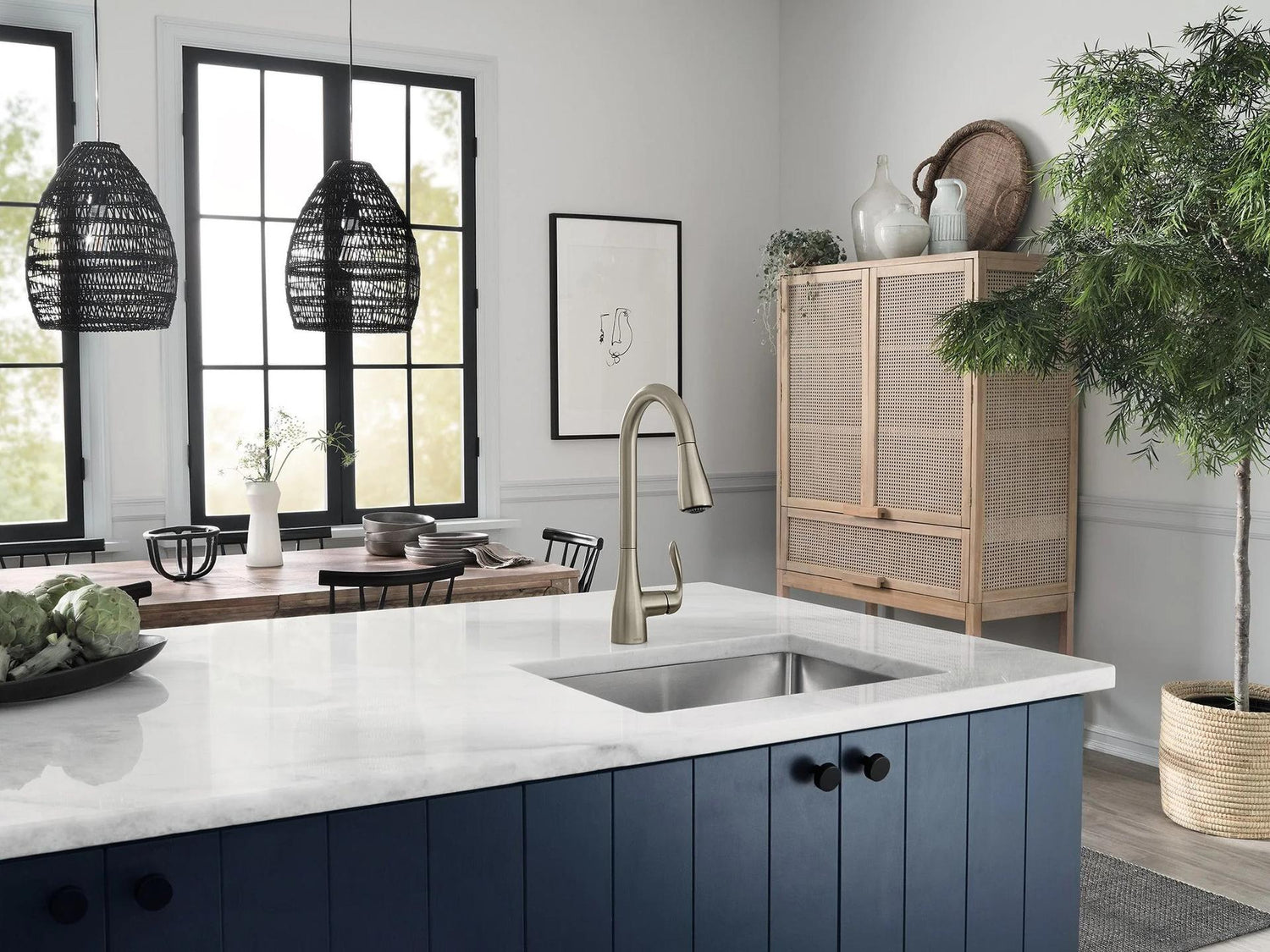 MOEN Georgene 87912SRS Single Handle Deck Mount Pull-Down Handle/Lever Kitchen Faucet in Spot Resist Stainless