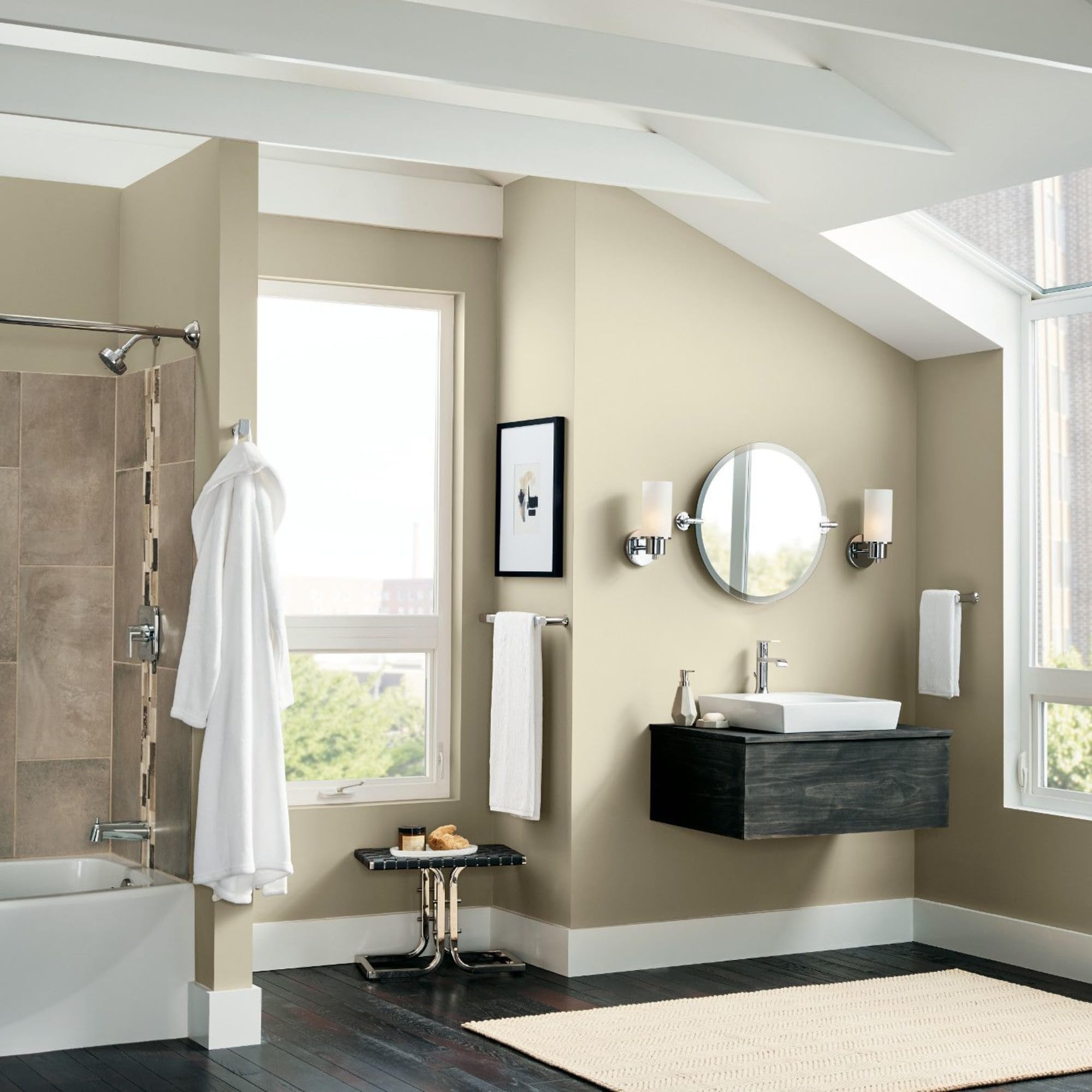 Moen Genta LX 24-Inch Towel Bar, Wall Mount, Chrome, BH3824CH