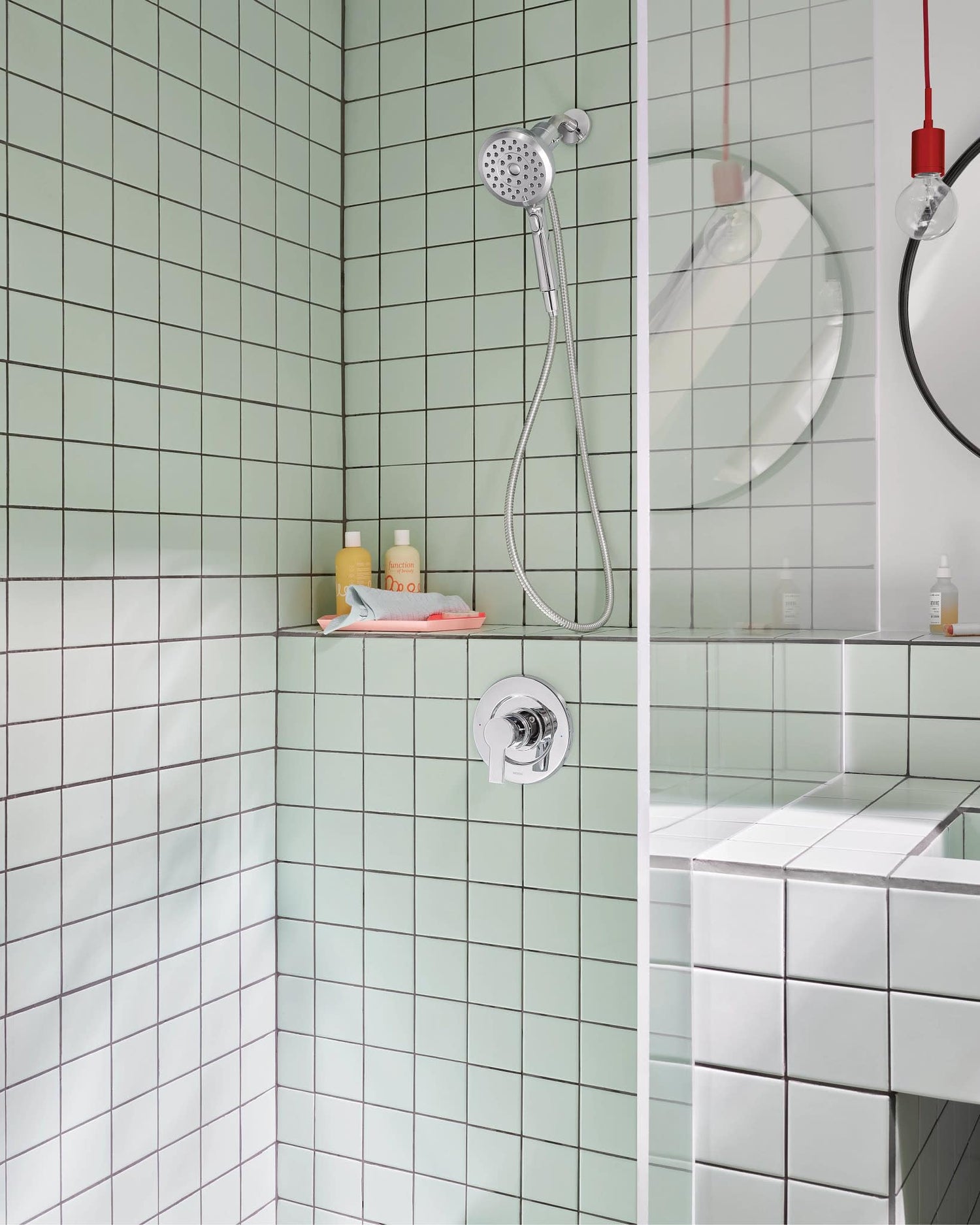 Moen Verso Chrome Handshower, Detachable Round Shower Head with Magnetix Docking System and 60" Hose, 220H2