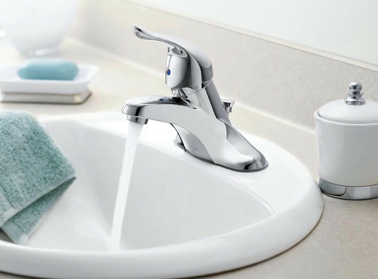 Chateau One Lever Handle Low Arc Bathroom Faucet