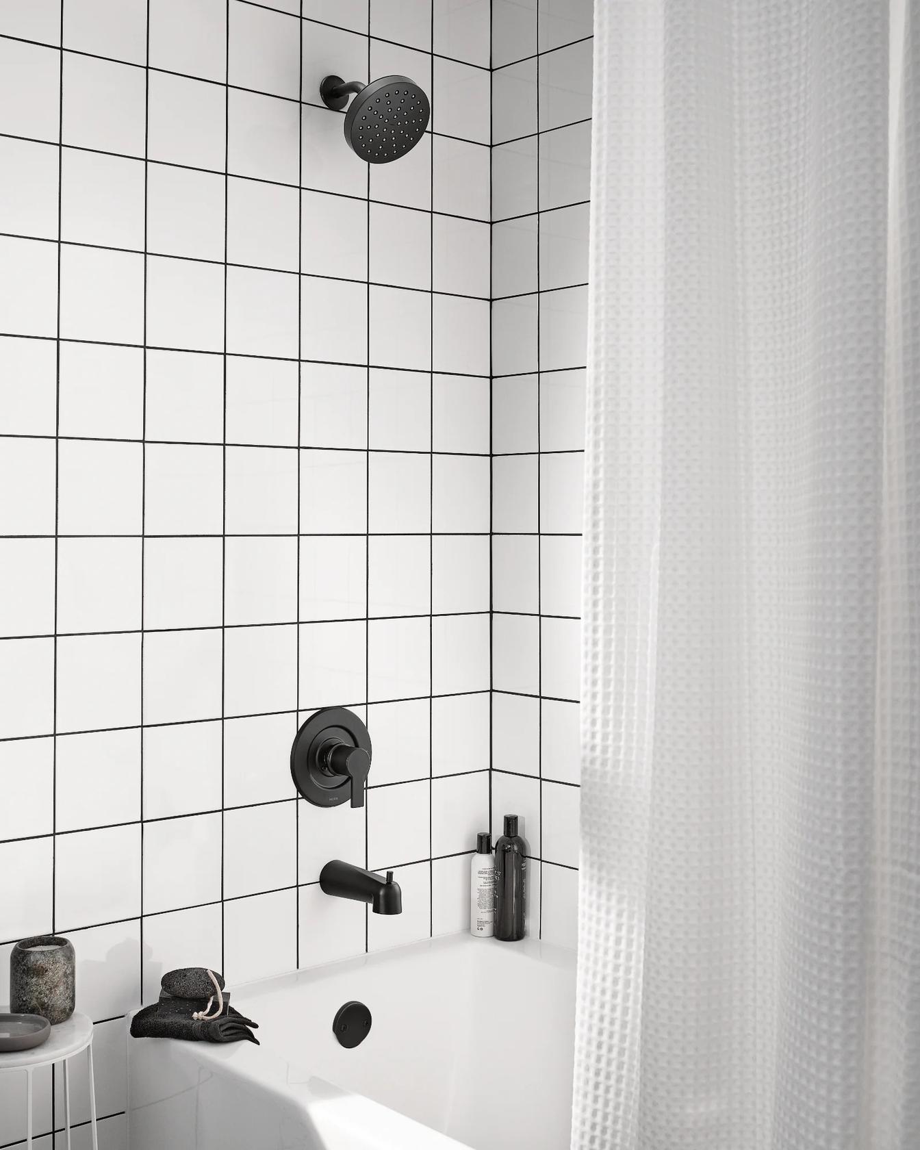 MOEN Rinza 82628BL One-Handle Bathtub and shower Faucet in Matte Black (Valve Included)