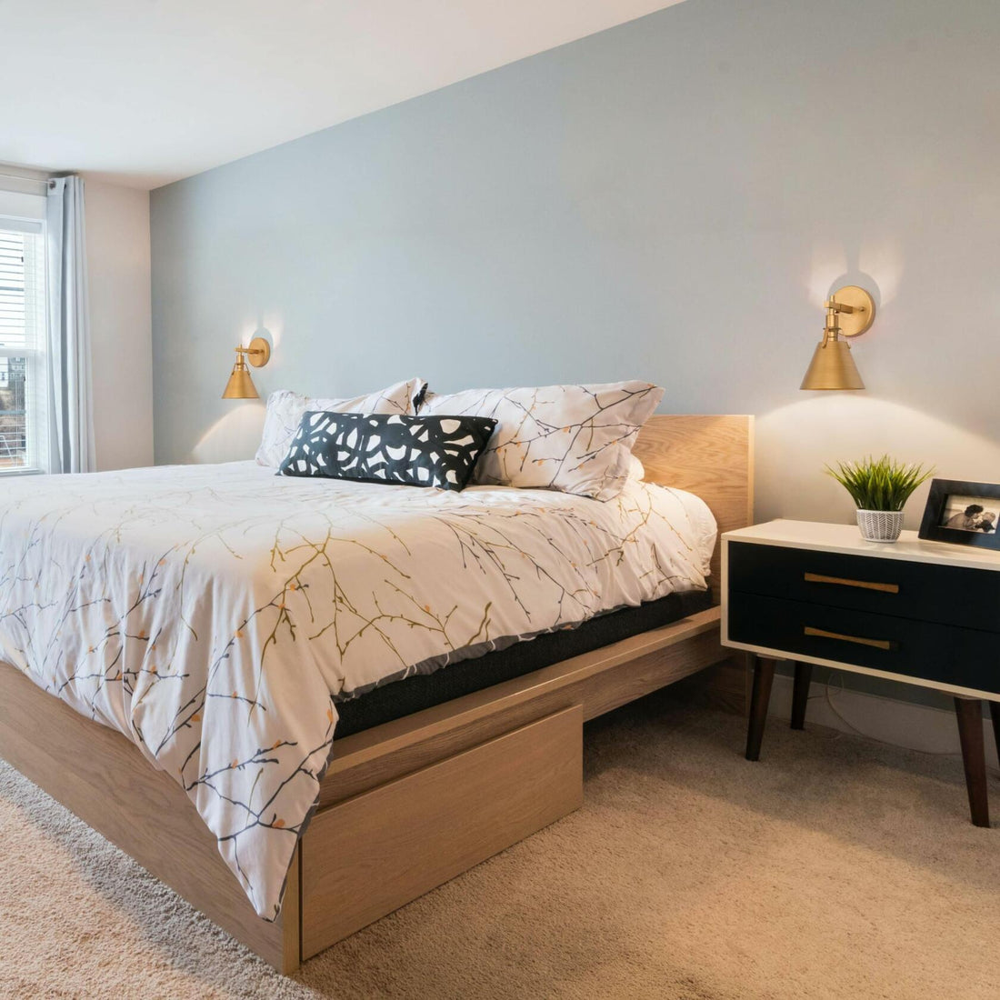 Gold Wall Sconce, Antique Farmhouse Sconces Wall Lighting, Modern Brass Wall Sconces for Bathroom, Bedrooms, Living Room, Kitchen - Like New