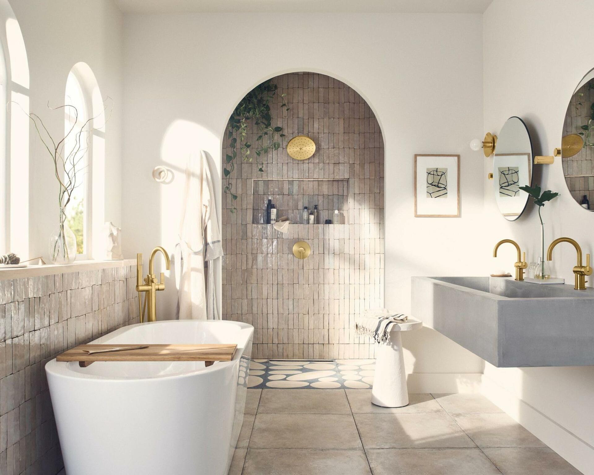 MOEN Cia UT3362EPBG 1-handle Single function 10-Inches Shower Faucet in Brushed Gold