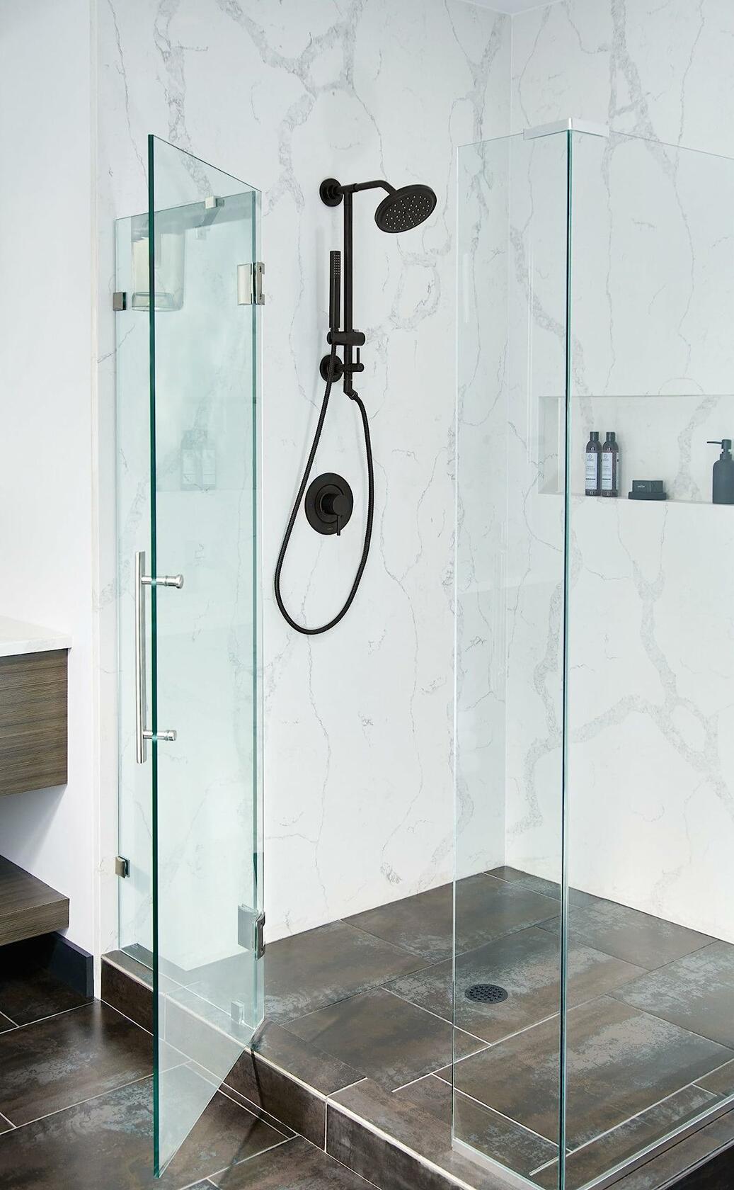 Moen S176EPBL Eco-Performance Single Function Head with Immersion Rain Shower Technology, 7-Inch, Matte Black