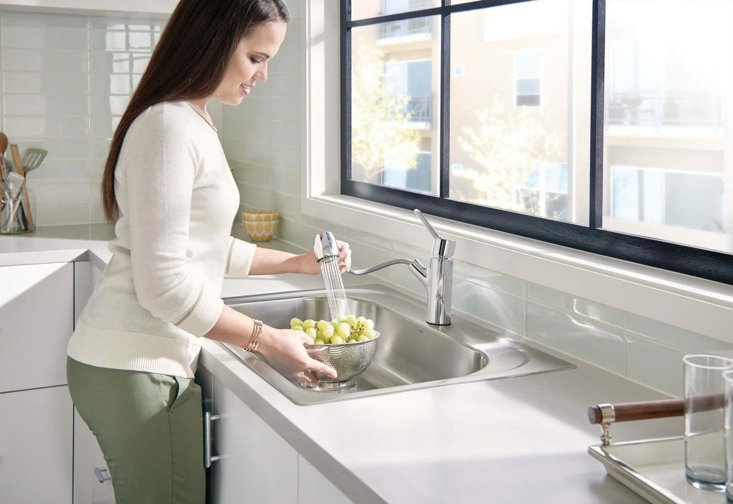 MOEN Method 7585C One-Handle Pullout Modern Kitchen Faucet with Power Clean in Chrome