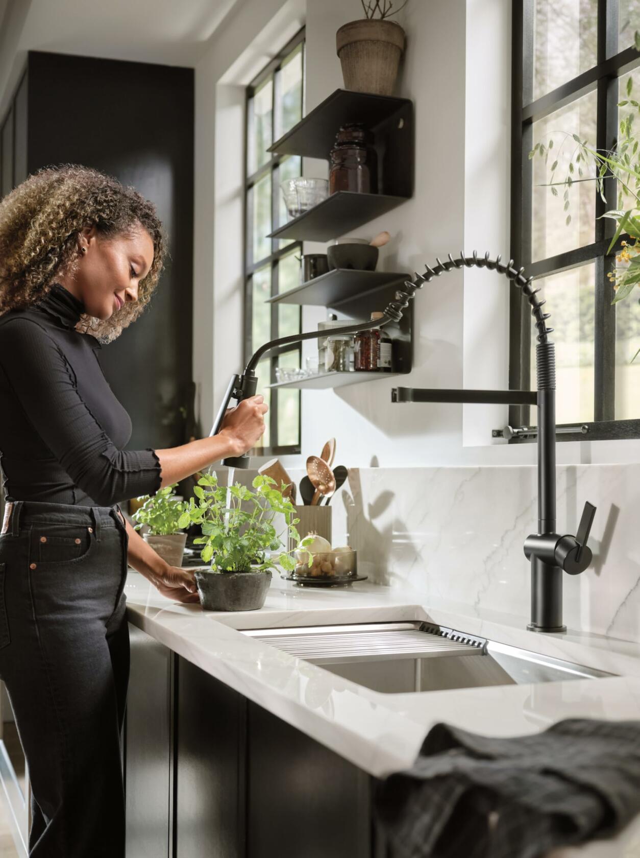 MOEN CIA 7822BL Pre-Rinse Spring Kitchen Faucet with PowerBoost Pro in Matte Black