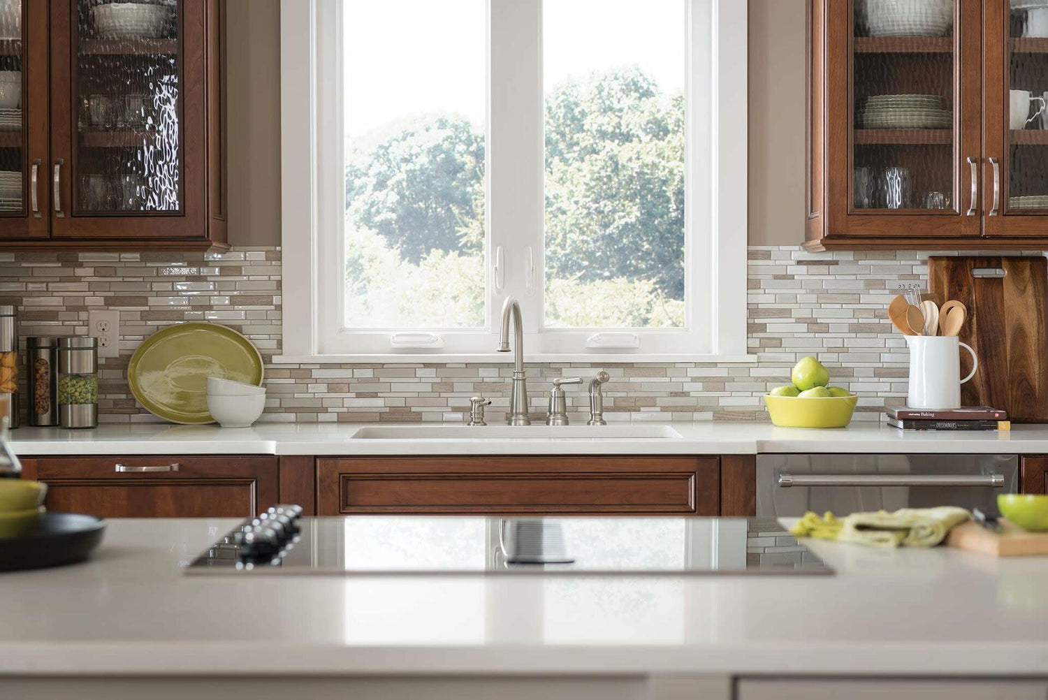 MOEN Edison 87042SRS One-Handle High Arc Kitchen Faucet with Soap Dispenser in Spot Resist Stainless - Like New