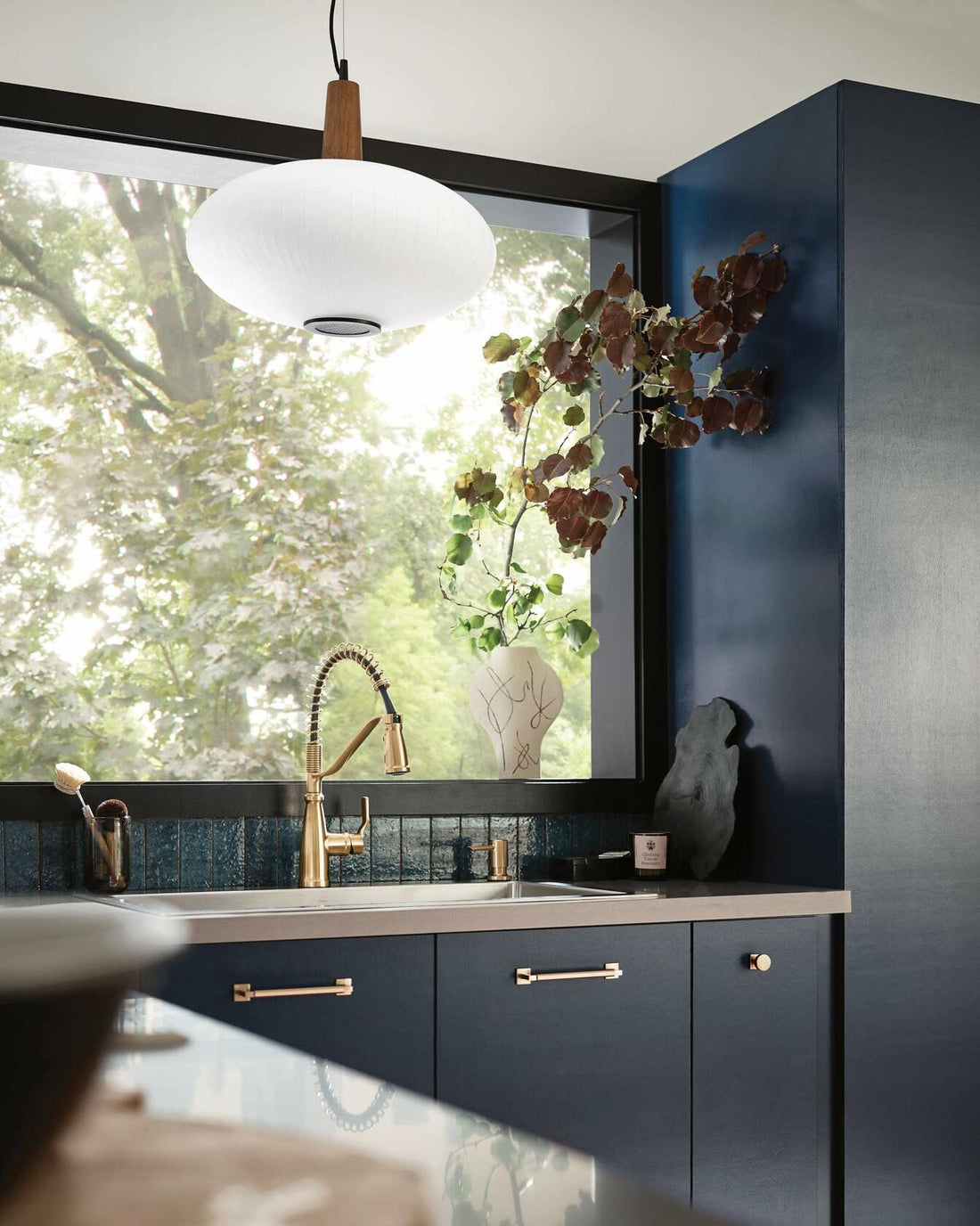 Moen Nolia Bronzed Gold One-Handle Pre-Rinse Spring Kitchen Faucet with Pull Down Sprayer, Single Hole Kitchen Sink Faucet with Soap Dispenser, 87886BZG