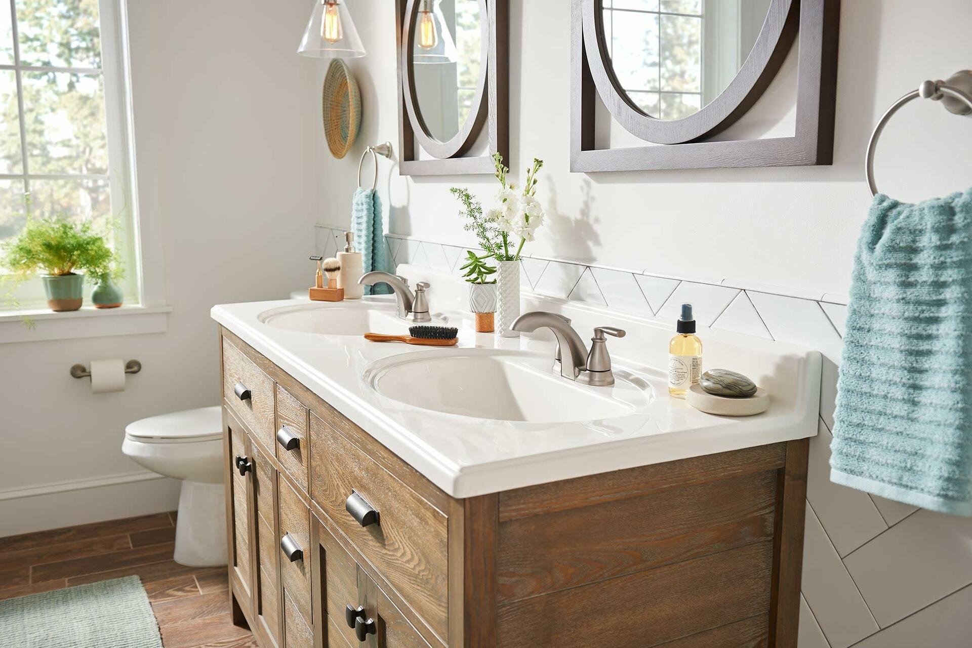 Moen Hilliard 2 Handle Centerset Lavatory Faucet - with Low Arc Spout, Mediterranean Bronze
