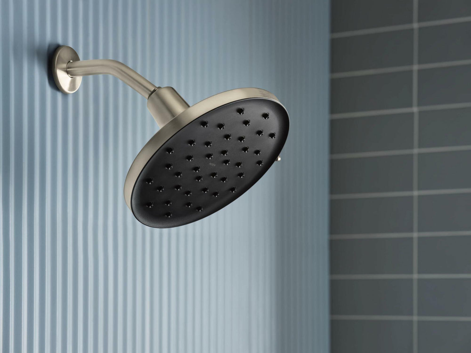 MOEN Verso 220R3BN Adjustable 9" Diameter Spray Head Rainshower in Brushed Nickel